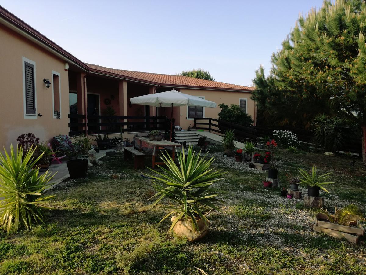 Villa Il Lentischio Del Sinis Putzu Idu Exterior foto